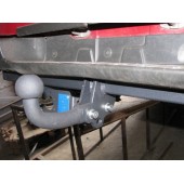 Фаркоп зйомний на NISSAN VANETTE CARGO 1995-2001